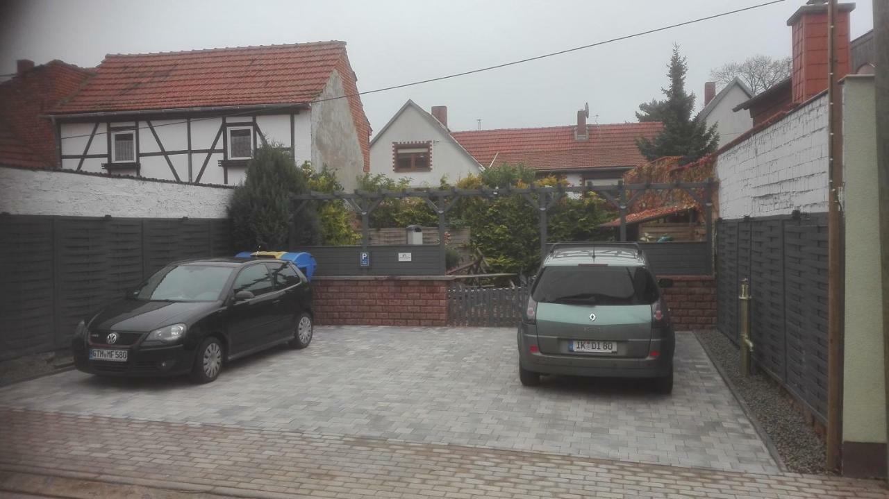Ferienwohnungen Paul Und Dorothea Dollstadt Exteriör bild