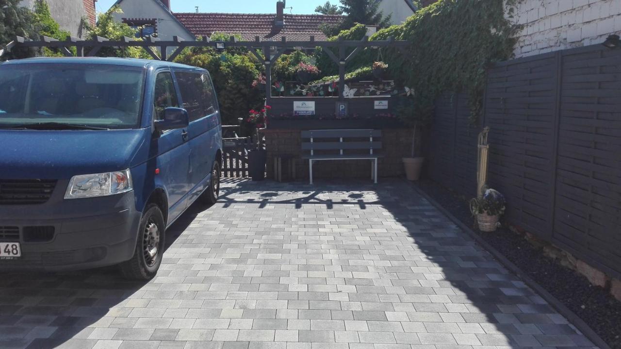 Ferienwohnungen Paul Und Dorothea Dollstadt Exteriör bild